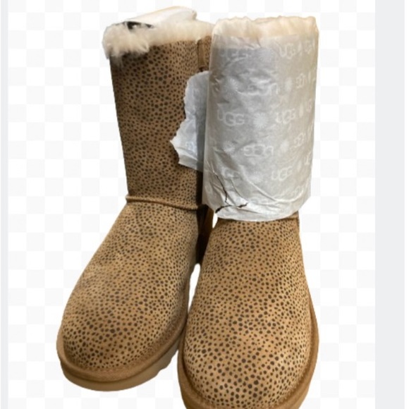 UGG BAILEY BOW MICRO CHEETAH SIZE 8 NIB - Picture 2 of 5